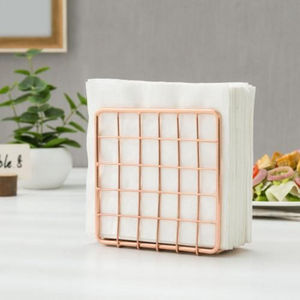 Porte-serviettes en métal doré de luxe, support vertical pour serviettes en papier, support à serviettes en fil métallique géométrique pour table à manger, restaurant, hôtel, décoration - Product Image 1