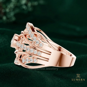 Anillo de diamantes con diseño de racimo ovalado único, con engaste central elevado, galería abierta de vástago cruzado con pavé en capas y banda ancha - Product Image 6