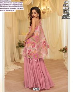 Conjunto Navy Noor Palazzo - Elegante Conjunto de Viscosa sin Cuello con Estampado Floral, Transpirable y de Secado Rápido, Corte Holgado y Bordado - Product Image 6