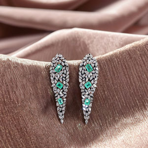 Boucles d'oreilles Statement en émeraudes et diamants de laboratoire taille marquise |   Bijoux fins de qualité supérieure Or massif 14 carats plaqué rhodium Certifié IGI - Product Image 4