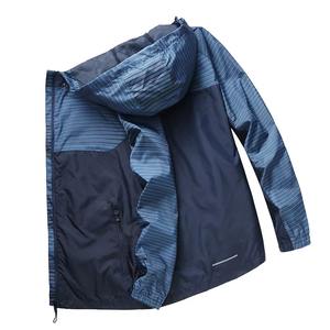 Custom Logo Unisex <b>Hooded</b> Windproof Waterproof <b>Soft</b> <b>Shell</b> <b>Jacket</b> Plus Size Outdoor Sports 100% Polyester Microfleece Stretch - Product Image 3