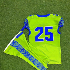 Tenues de football américain personnalisées : Créez vos propres ensembles de maillots de football américain pour jeunes par sublimation - Product Image 1