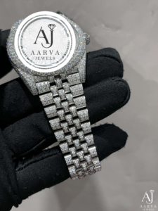AARVA JEWELS นาฬิกาข้อมือผู้หญิงสุดหรู Miyota Diamond Moissanite สแตนเลสสตีล ขนาด 38 มม. ระบบอนาล็อก ควอตซ์ หน้าปัดคริสตัลแซฟไฟร์ - Product Image 2