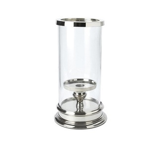 Nouveau design de porte-bougie en verre avec base en métal argenté, support de bougie de luxe, options de personnalisation disponibles. - Product Image 1