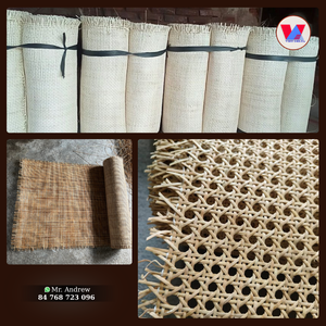 MÁS VENDIDO: Rollo de Malla de Ratán Sintético Resistente a la Intemperie, Diseño Espiga, para Decoración de Paredes y Muebles de Exterior Sostenibles, 15m - Product Image 2