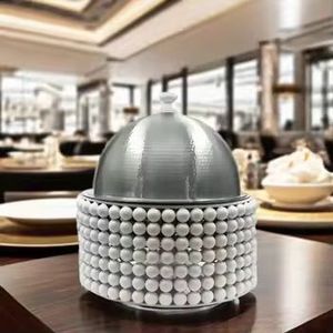 Casserole de luxe argentée, chauffe-plats haut de gamme, en acier inoxydable poli miroir, avec garniture et poignées élégantes en or rose - Product Image 1