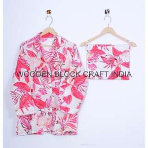 ชุดนอนผู้หญิงสวยงามปรับแต่งได้ พร้อมปกเสื้อพับลง ลายพิมพ์บล็อกด้วยมือ ออกแบบโลโก้ส่วนตัว รับสั่งซื้อจำนวนมาก - Product Image 4