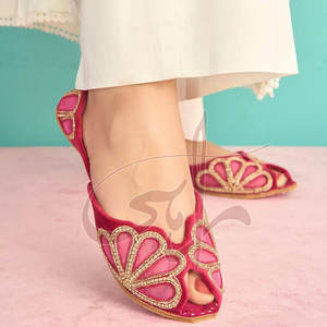 Nouvelle Arrivée Promotion Chaussures Khussa Femme Vente Chaude Fournisseur Direct Usine Accessoires Imprimés Antidérapants Logo Couleur Personnalisé - Product Image 2