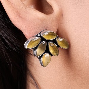 Pendientes de tuerca de plata oxidada y latón con ónix, diseño de hoja, para amantes, joyería de moda para fiesta de mujer, venta al por mayor a granel - Product Image 5