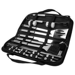 Kit di Utensili per Barbecue in Acciaio Inox con Spatola, Pinze, Forchetta, Coltello, Spazzola, Bottiglia per Sale e Pepe - Product Image 1