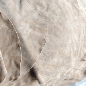 Cuir de vachette écologique en suède fendu pour ameublement, sacs, bagages, chaussures, canapés, vêtements, robes, ballons de football et de golf - Product Image 1