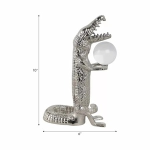 Sculpture d'alligator en métal faite à la main, décoration de table, style côtier, figurine animale pour salon - Product Image 3