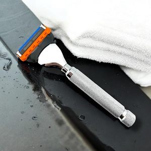 Foshan Customized Sustainable Reusable Wooden Handle 3 <b>Blade</b> Best Shaving Safety <b>razor</b> - Product Image 2