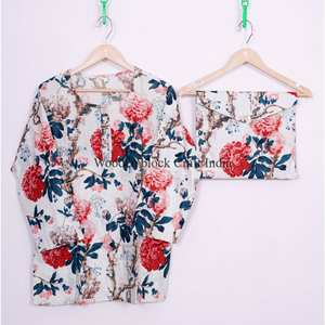 Ensemble de pyjamas élégants en coton 100% fait main en Inde, imprimé floral, respirant, confortable, taille 5XL, pour demoiselles d'honneur - Product Image 2