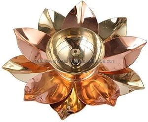 Diseño de forma de flor Joti Diya de latón colorido para decoración festiva de Diwali Akhand Joti Diya diseño decorativo para el hogar artículo Pooja - Product Image 5