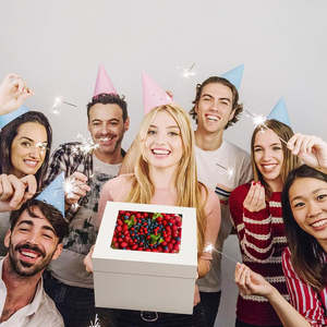 Caja de Papel para Fideos Asiáticos de Alta Calidad, Ecológica, Portátil, Cuadrada, Material Kraft, Colores UV Atractivos, con Relieve, para Alimentos - Product Image 3