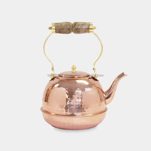 Hervidor grande de cobre redondo con lados martillados y sensación artesanal, elaborado para una decoración cómoda y usos prácticos - Product Image 5