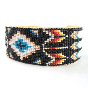 Pulseras Boho-Chic Coloridas, Joyería Bordada Moderna y Única con Cuentas, Accesorios de Moda - Product Image 2