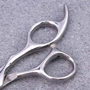 Tijeras Curvas de Peluquería Canina con Diseño Personalizado 2025, Borde Recto, Doble Gancho, para Cortar el Pelo de Mascotas - Product Image 2