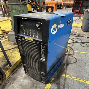 Machine à souder Miller d'occasion en excellent état Meilleure offre économique Haute performance Soudage industriel Prête à l'emploi - Product Image 1