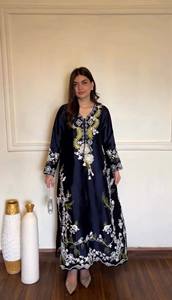 Nuevo Conjunto de Kaftán Largo y Pantalón de Rayón Satinado Sólido de Diseñador, con Dupatta, para Uso Diario, Agradable al Tacto - Product Image 2