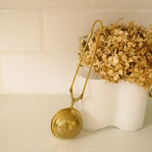 Cuillère infuseur à thé en laiton tressé faite à la main, passoire à thé en vrac de qualité supérieure, style vintage, pour infusion d'herbes, gadget de cuisine - Product Image 1