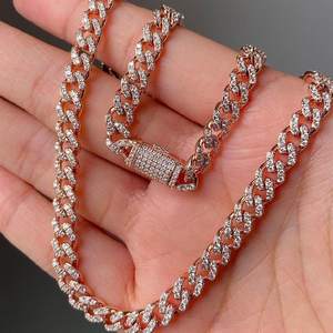 Cadena de eslabones cubanos Miami de moissanita personalizada con efecto helado para mujer, con plata 925, regalo de aniversario de bodas para parejas - Product Image 2