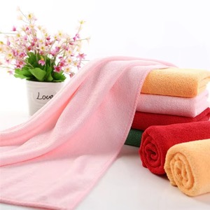 Serviette de salon super absorbante en tissu premium noir pour séchage des cheveux - Product Image 1