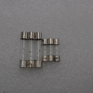 Fusibile in Vetro GMA 5x20mm 5A 125V a Fusione Rapida F5A Fusibile a Cartuccia a Bassa Capacità di Interruzione - Product Image 3