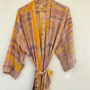 Jaune Floral Coton Kimono Robe Longue Été Printemps Robe En Mousseline De Soie Couverture De Plage Col En V Cordon Fermeture Respirant pour Les Femmes - Product Image 1