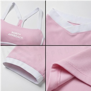 Ensemble de yoga 2 pièces North Approach rose avec soutien-gorge de sport à bretelles croisées et short taille haute, bordure contrastante, sans couture et respirant - Product Image 4