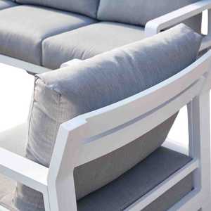 Sillón de Exterior Cuadrado Blanco Virox con Brazos Acolchados y Cojín Decorativo - Product Image 5
