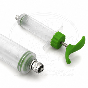Jeringa Veterinaria de Plástico Reutilizable de 30 ml con Conexión Luer Lock y Graduación, Jeringa Veterinaria de Plástico de Alta Calidad - Product Image 3