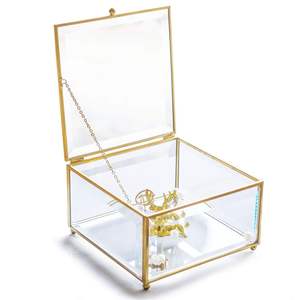 Boîte décorative hexagonale empilable en verre avec cadre en laiton |   Boîte de présentation de bijoux à base miroir, en verre transparent gravé, pour souvenirs - Product Image 4