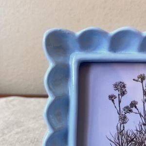 Elegant Handmade Decorative Picture Frame with Wavy Scalloped Edge Design Resin Square Photo Frame for Home and <b>Table</b> decor - Product Image 5