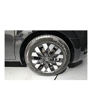 Hyundai Staria 4x4 Lounge 9 places, modèle septembre 2021, 20 345 km, Euro V, Diesel, Boîte automatique, Sièges en cuir - Product Image 5