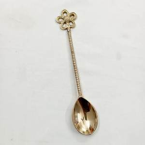 Cuchara de Postre de Latón con Diseño Moderno, Mango con Flores Doradas en Relieve, Espejo para Hoteles, Restaurantes, Bodas, Vajilla de Mesa - Product Image 6