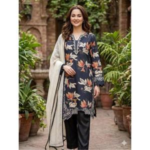 Tenue pakistanaise inspirée de HANIA AMIR pour la saison estivale, avec haut brodé, pantalon plazzo et dupatta. - Product Image 1