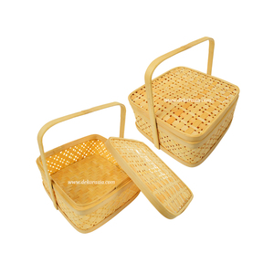 Cesta de bambú tejida a mano, forma cuadrada, con asa, caja de almacenamiento artesanal natural para decoración del hogar - Product Image 1