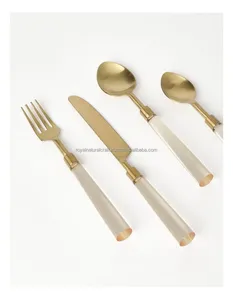 Resina con juego de cucharas de acero inoxidable Juego de cucharas para servir y cocinar Artículos Organizadores de cocina Artículos de accesorios de cocina - Product Image 1