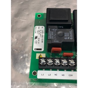 ตัวควบคุมอุณหภูมิ Watlow รุ่น147E-1601-3100 – อุปกรณ์และชิ้นส่วนเซมิคอนดักเตอร์ระดับโลกที่เชื่อถือได้พร้อมประวัติความเป็นมาอันยาวนาน - Product Image 1