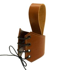 Support en cuir pour corne à boire, design réglable à lacets, noir, forme irrégulière, fait main - Product Image 2