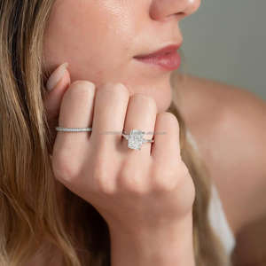 Anillo de compromiso y boda de lujo para mujer, estilo vintage, con diamante cultivado en laboratorio con corte cojín IGI, oro blanco de 14k, regalo de joyería para mujer - Product Image 3