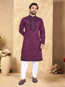 Kurta para Hombre, Diseño Wine Shadow, Base de Satén Malai, Secado Rápido, Sin Arrugas, Ropa Tradicional, Largo hasta la Rodilla, Cuello Mandarín, Festivo - Product Image 2