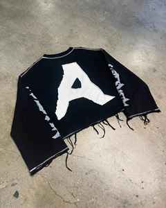เสื้อยืดแขนยาวผู้ชายไซส์ใหญ่ พร้อมลายปักตัวอักษรสีขาวด้านหลัง สไตล์สตรีท ผ้าเจอร์ซีย์คอตตอน 100% คอกลม - Product Image 4