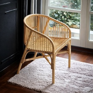 Silla Individual Moderna de Bambú y Ratán con Patas Cónicas, Apilable, Ecológica, para Eventos, Bodas, Jardín y Parque - Product Image 4