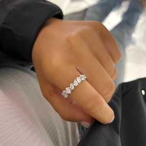 Anillo de Boda Personalizado con Diamantes Cultivados en Laboratorio de Varias Formas, Oro Sólido de 14K, Media Eternidad, Corte Mixto, Venta al Por Mayor, Precio de Fábrica B2B - Product Image 4