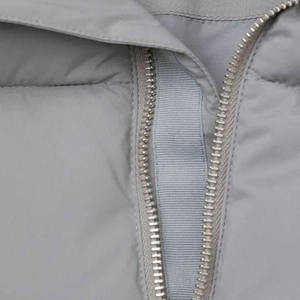 Veste d'hiver pour homme en polyester recyclé, rembourrée, personnalisable avec logo, faible MOQ, pour acheteurs américains, vente en gros OEM - Product Image 4