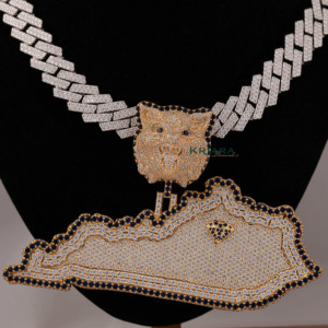 Collier pendentif panthère en argent 925 plaqué or 18 carats avec moissanite, bijoux de luxe sur le thème des animaux, unisexe - Product Image 1
