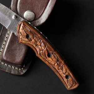 Cuchillo de Bolsillo Plegable de Acero de Damasco Hecho a Mano con Diseño Vikingo, Mango de Madera, Hoja de Punta Caída, para Deportes al Aire Libre, ODM/OEM - Product Image 3